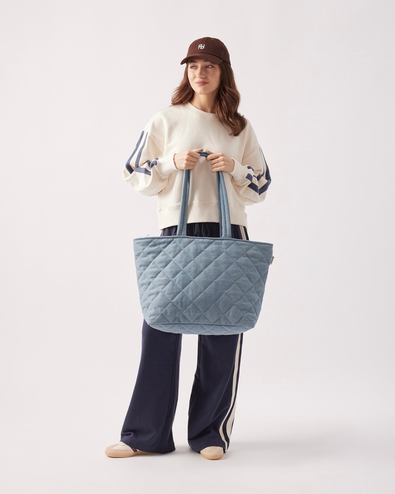 Take it Base Tote Bag (Denim/Vintage Blue)