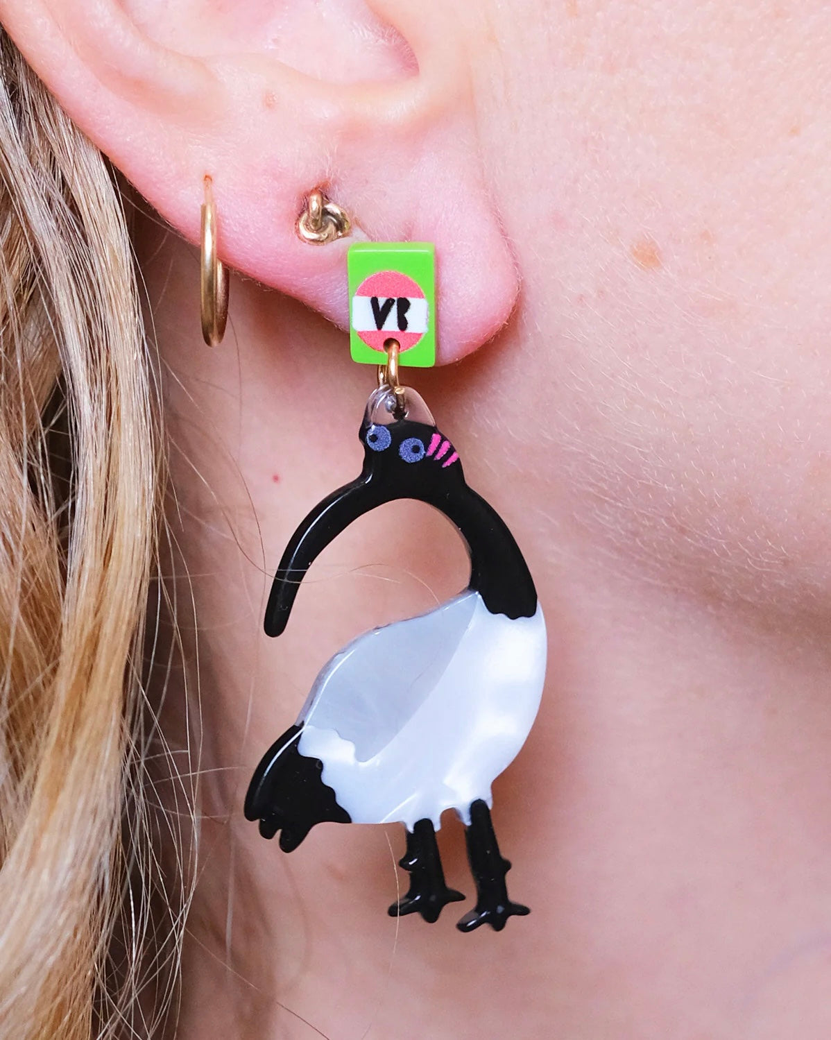 Ibis Bin Chicken Dingle Dangle Earrings