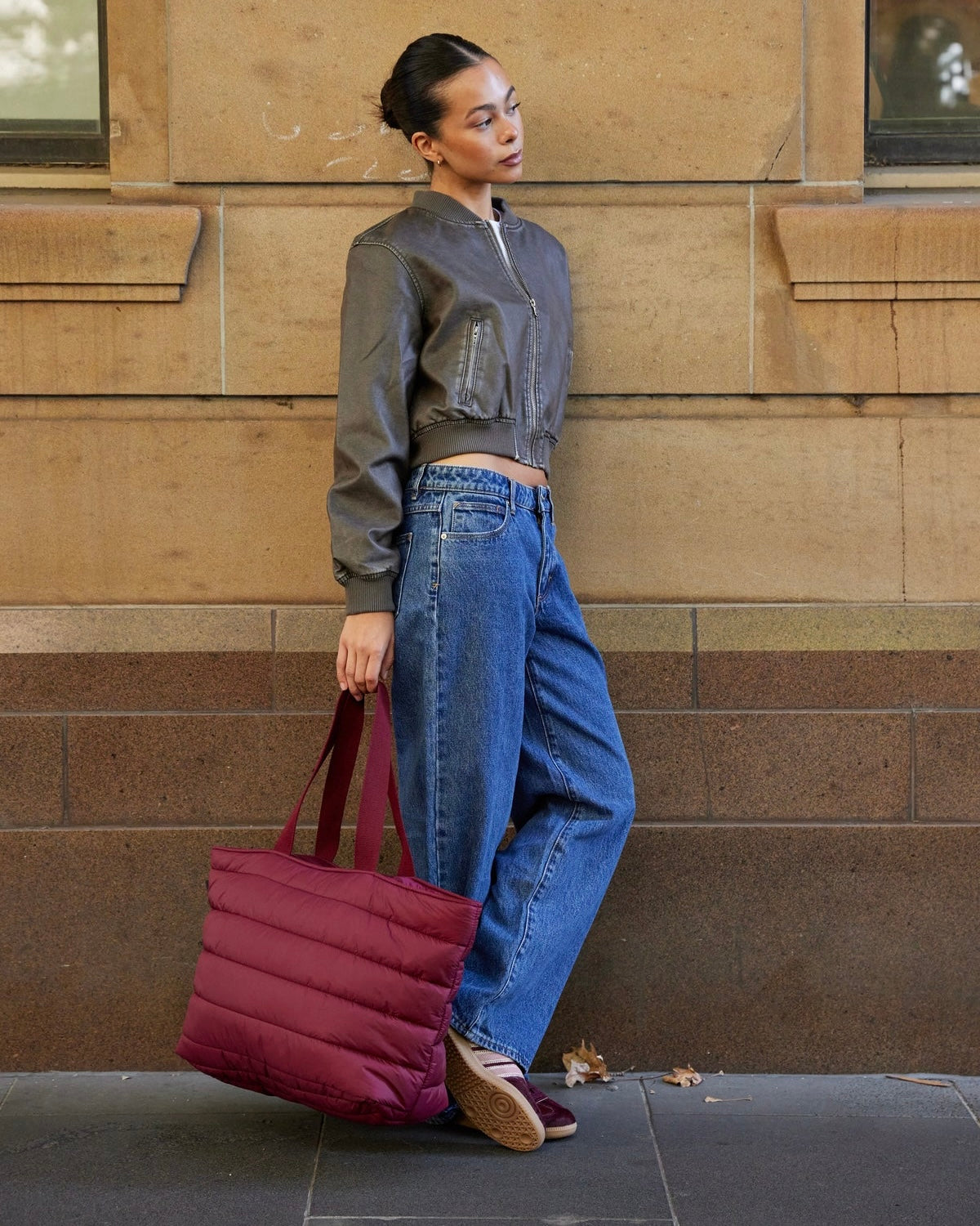 Take it Base Tote Bag (Burgundy)