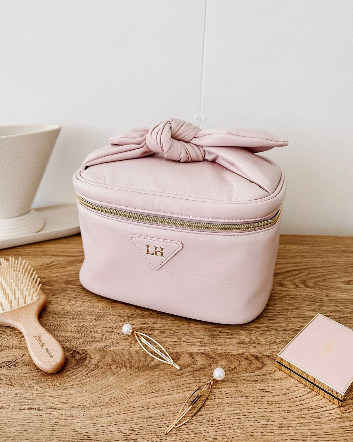 Shona Makeup Bag (Baby Pink)