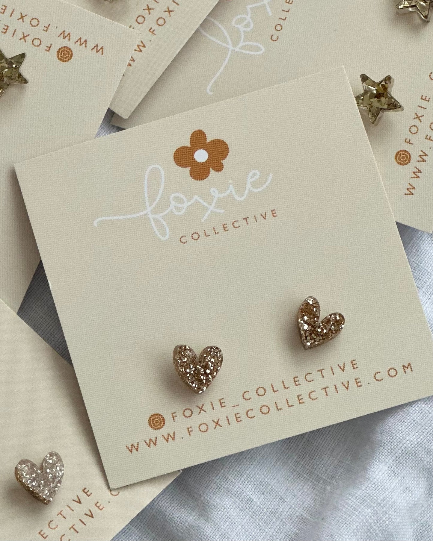 Mini Heart Studs (Gold Glitter)