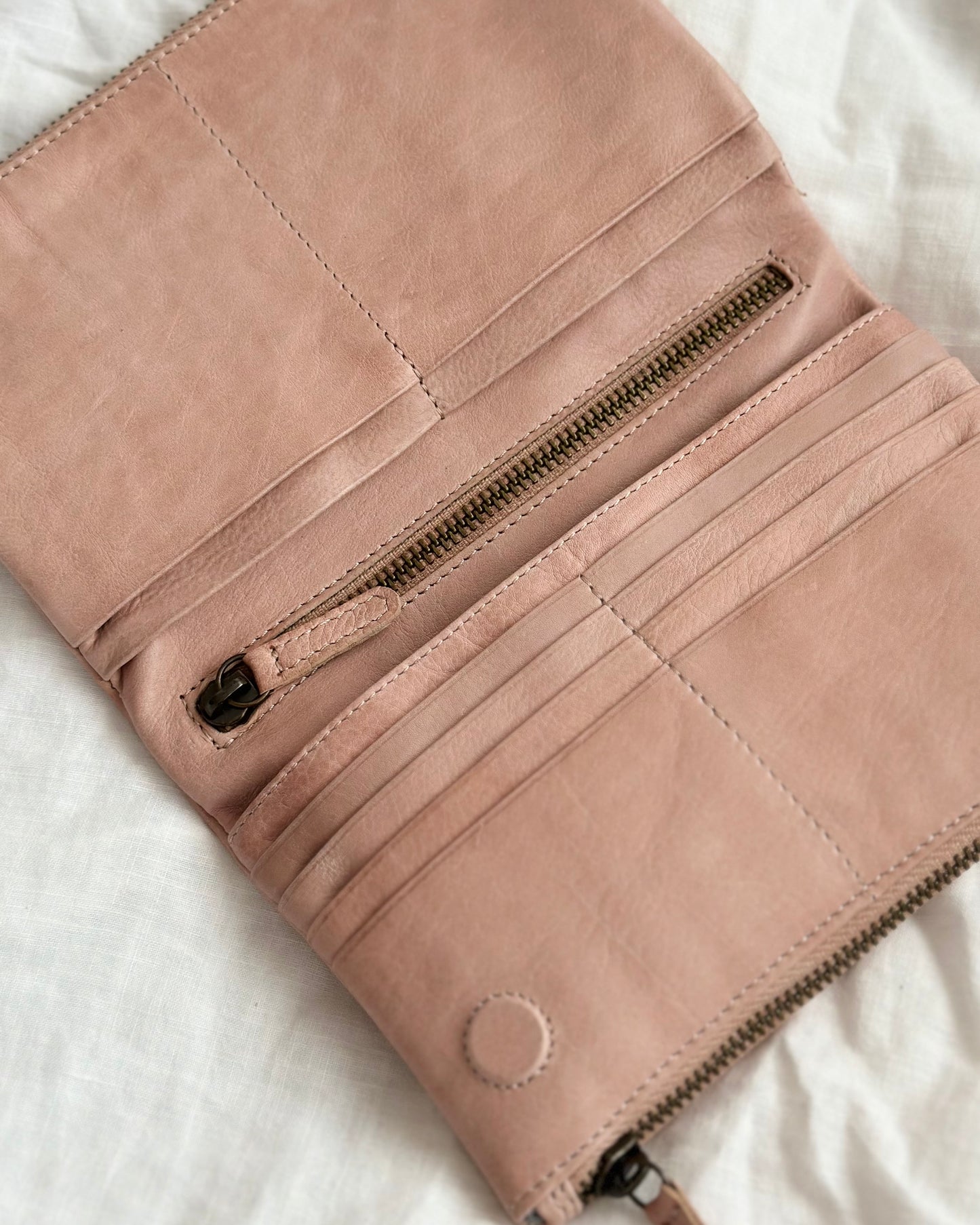 Frankie Wallet (Dusky Pink)