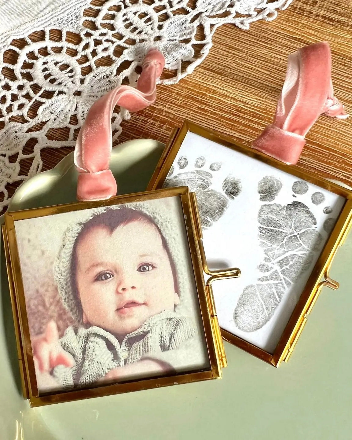 Mini Frame (Pink Ribbon)