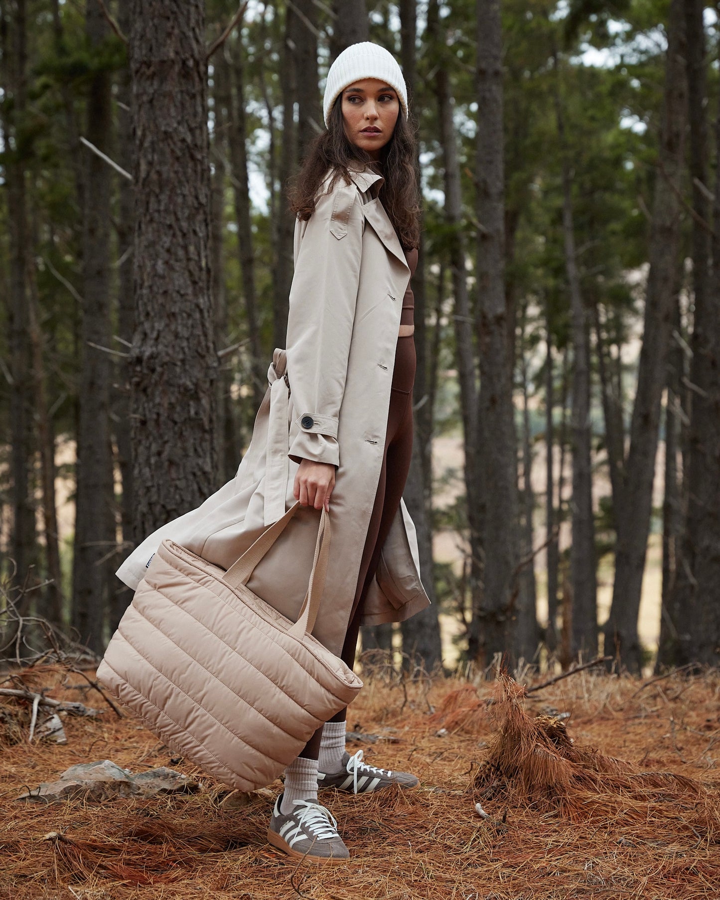 Take it Base Tote Bag (Sand)