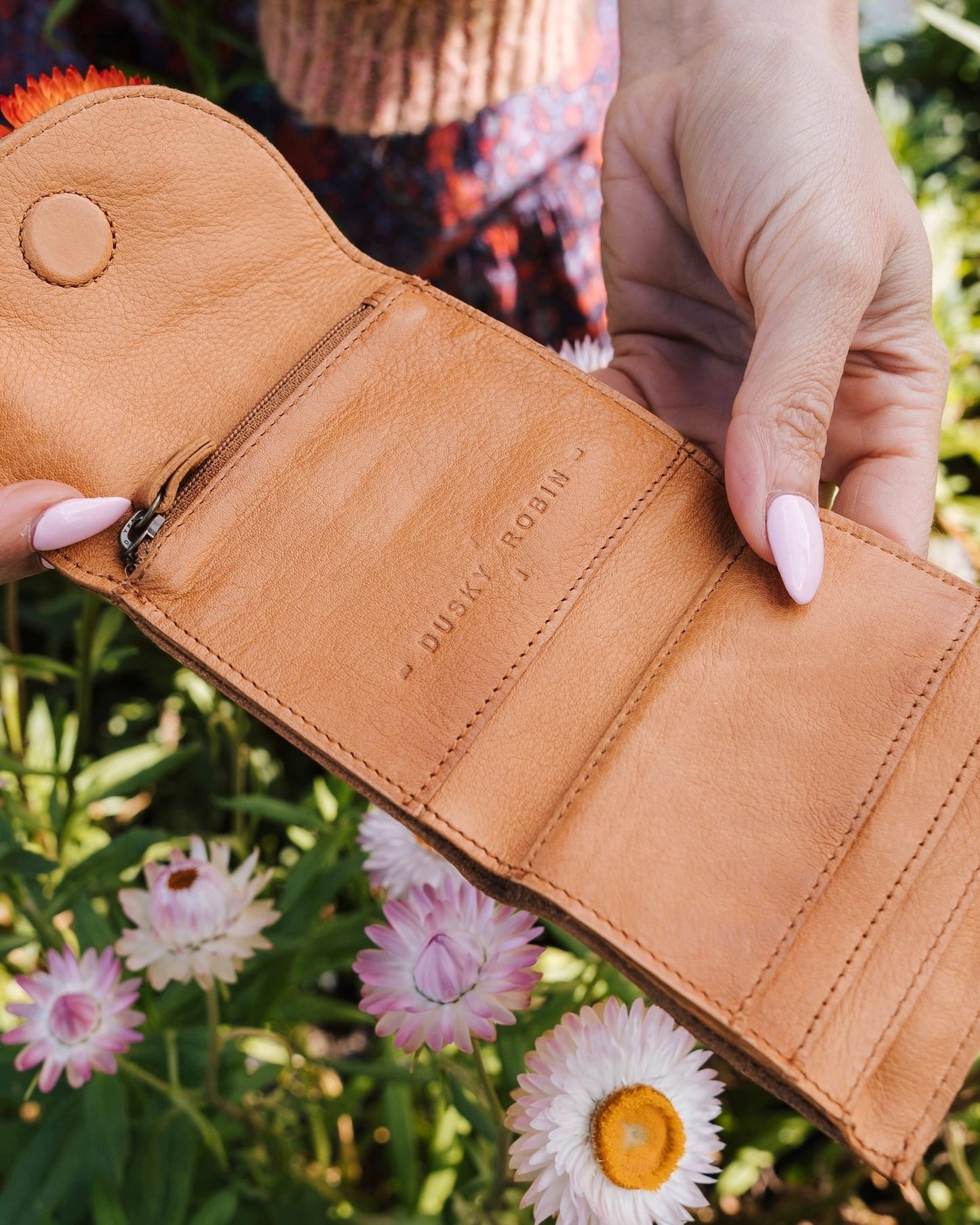 making waves, purse, wallet, tan, dusky robin, leather purse