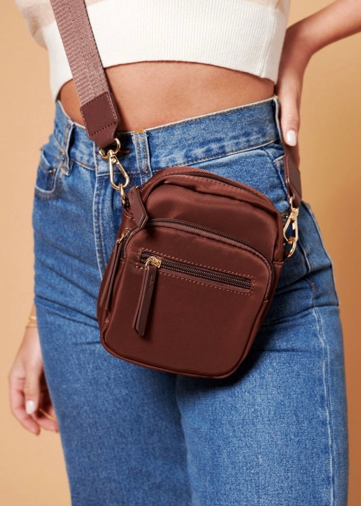 Ziggy, nylon, crossbody bag, angels whisper, brown,