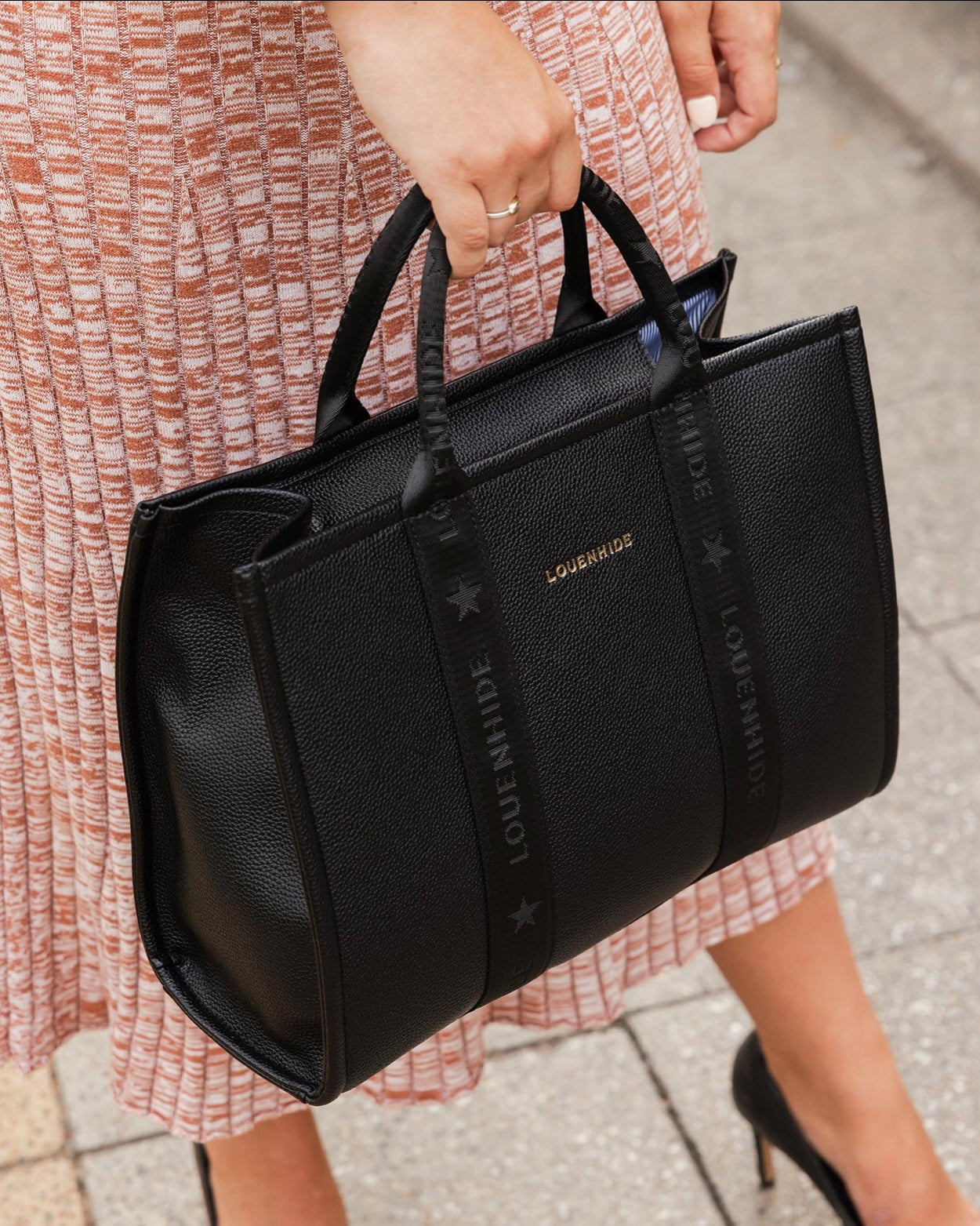 Manhattan Logo Tote Bag (Black)
