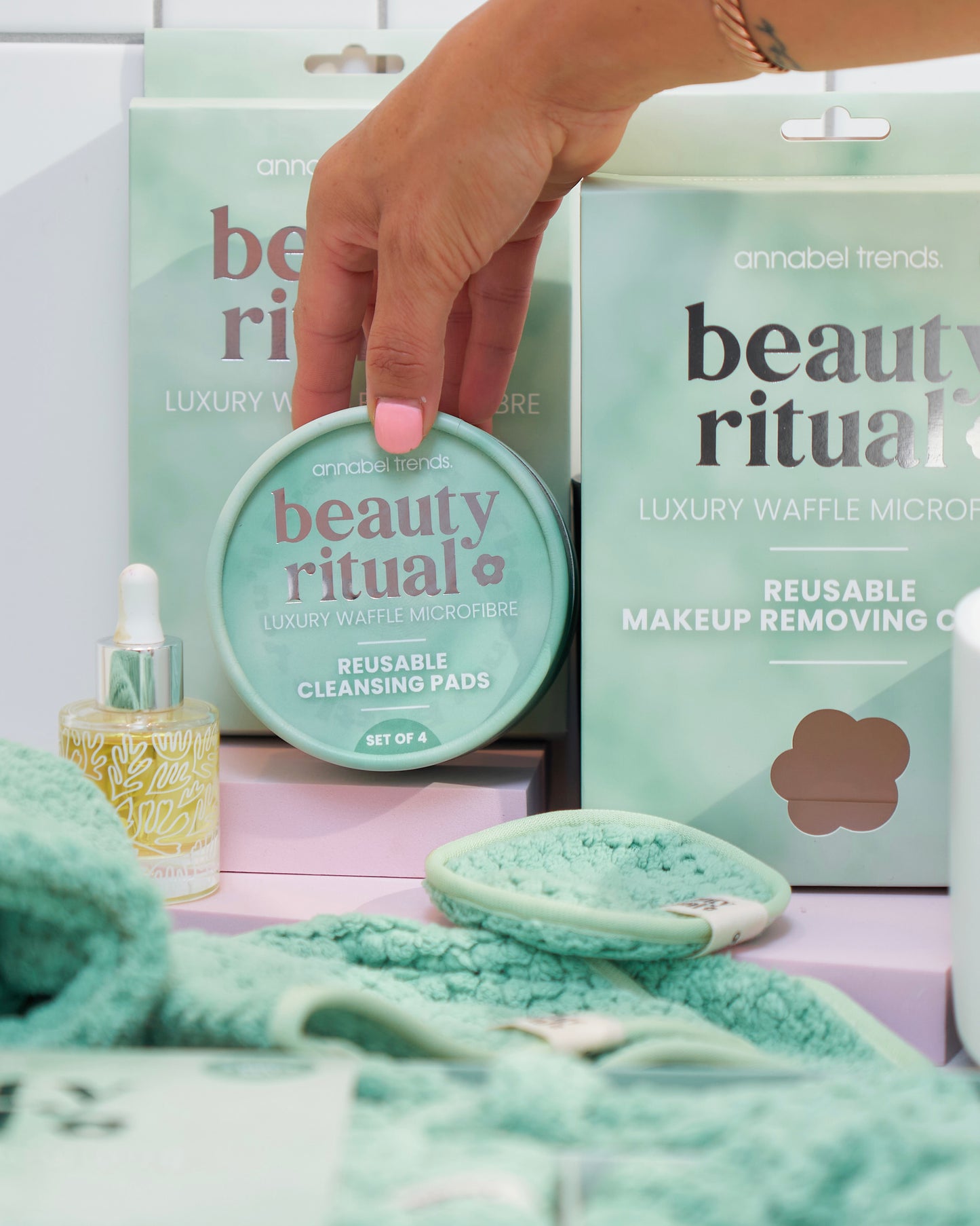 annabel trends, beauty ritual, cleansing pads, microfibre, moss