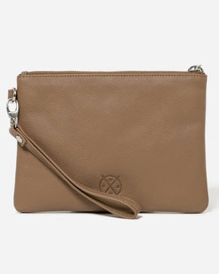 Cassie Clutch (Oak)