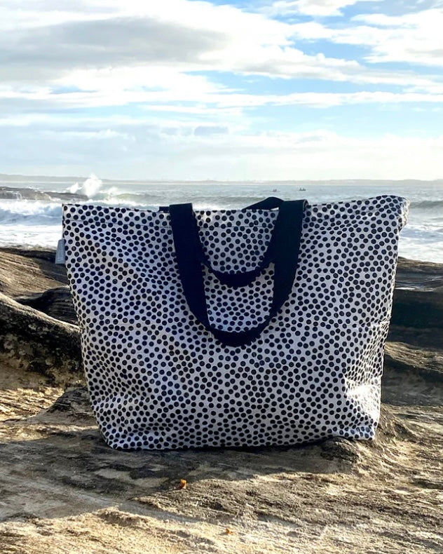 hello weekend, weekender bag, speckle, waterproof bag, recycled materials, shopping bag, tote bag, eco friendly