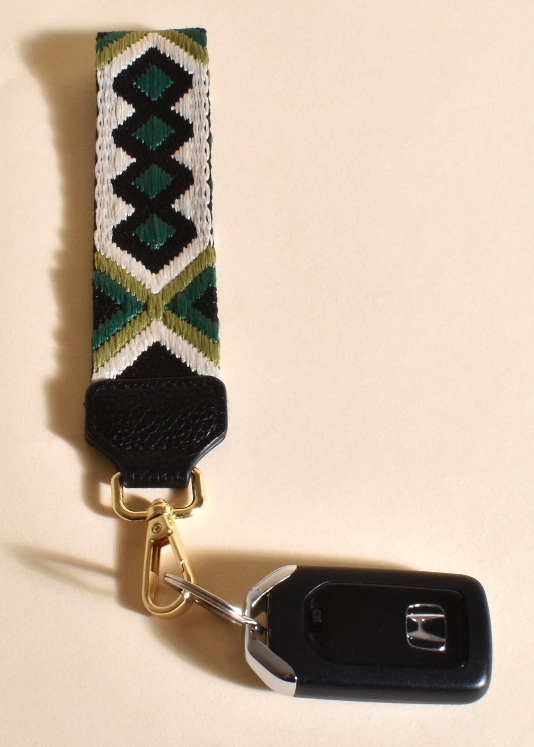 catalina wristlet, key ring, adorne, green