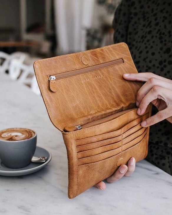 dusky robin, leather, sirena, wallet, leather wallet, tan