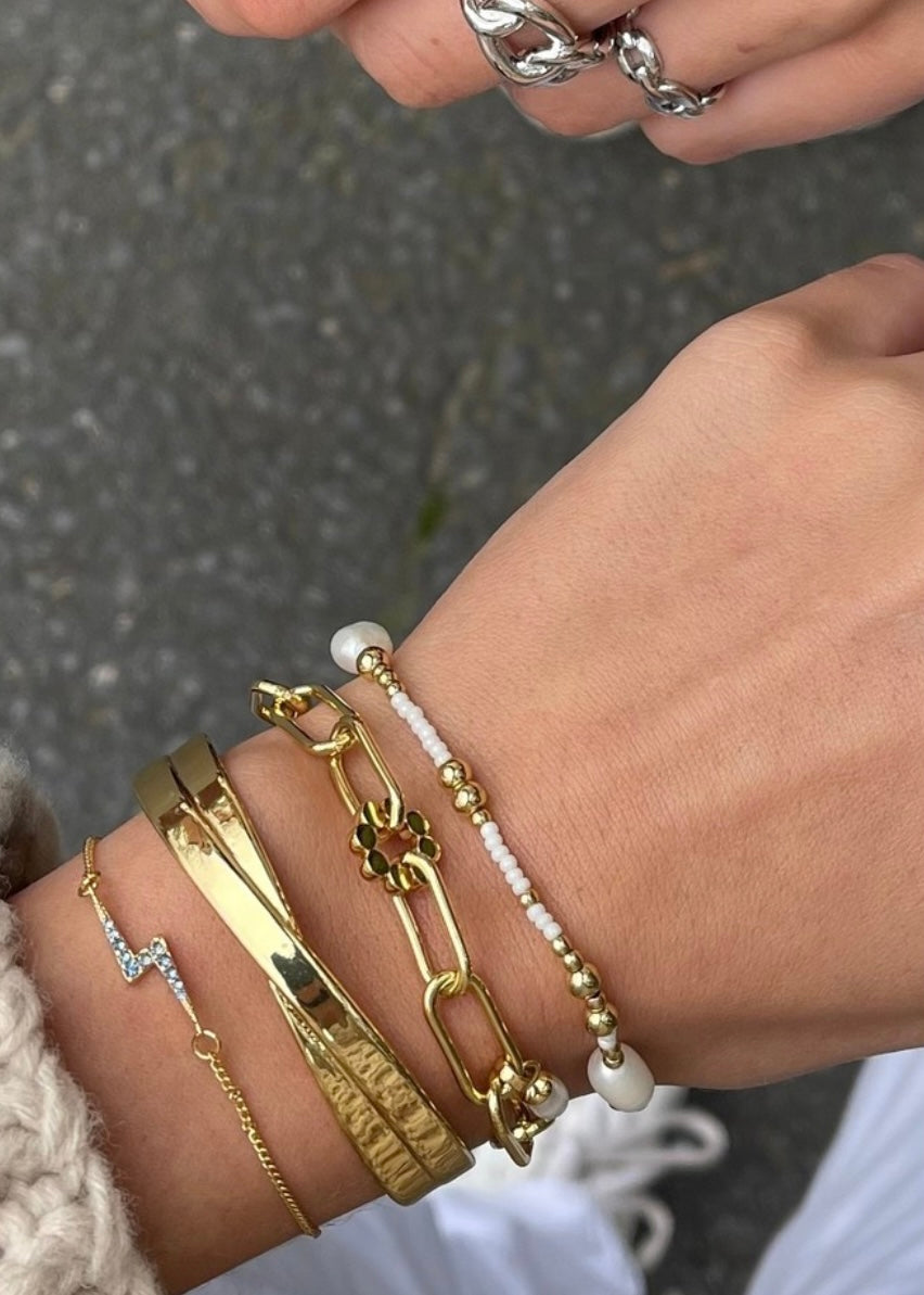 zafino, madi, cuff, bracelet, bangle, gold