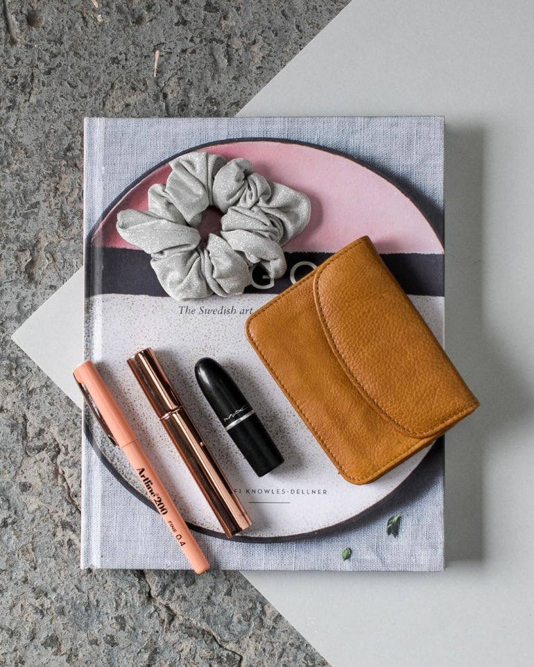 dusky robin, kitt purse, leather purse, tan leather, leather wallet