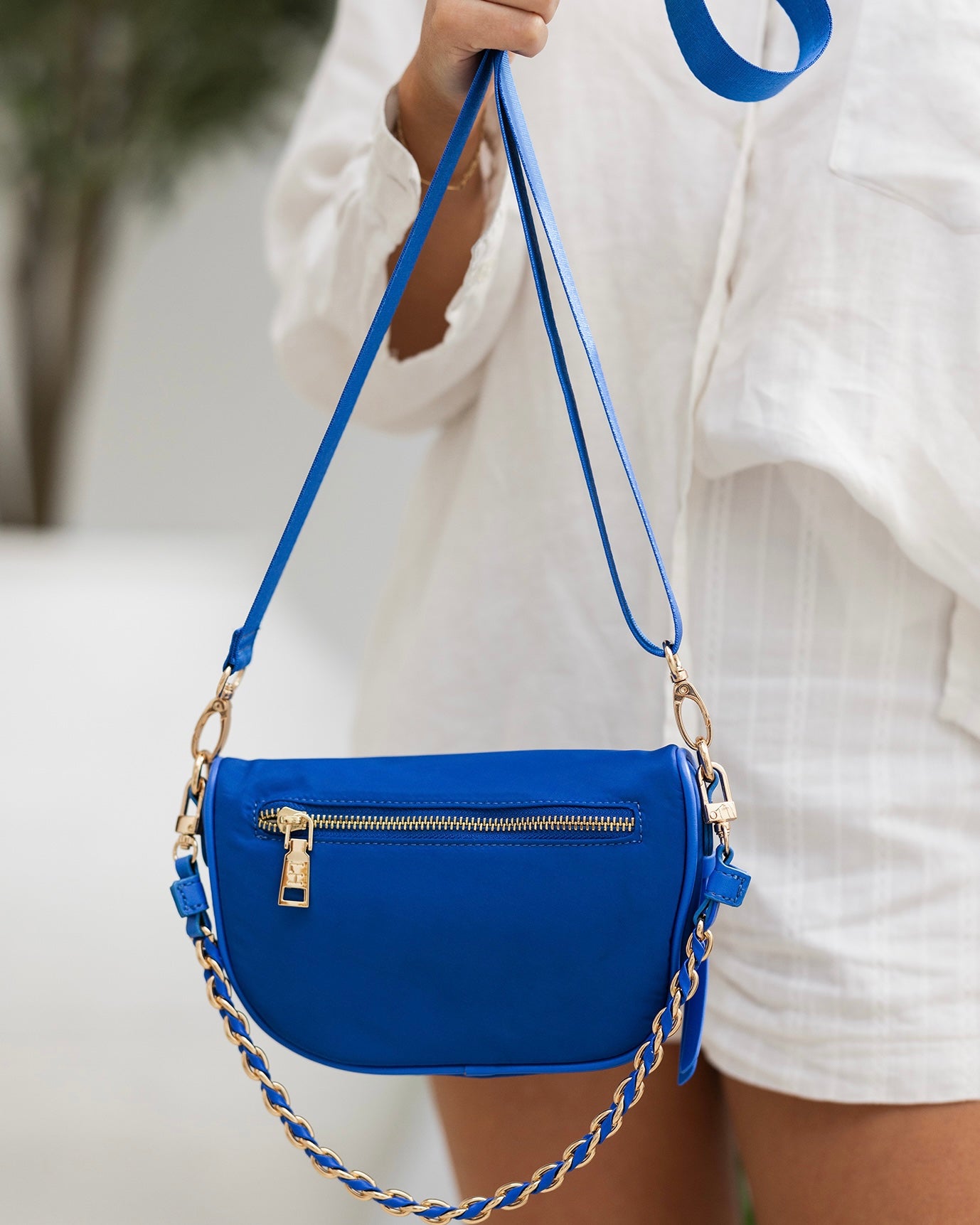 louenhide, halsey, sling bag, nylon, nylon bag, nylon sling bag, crossbody bag, blue