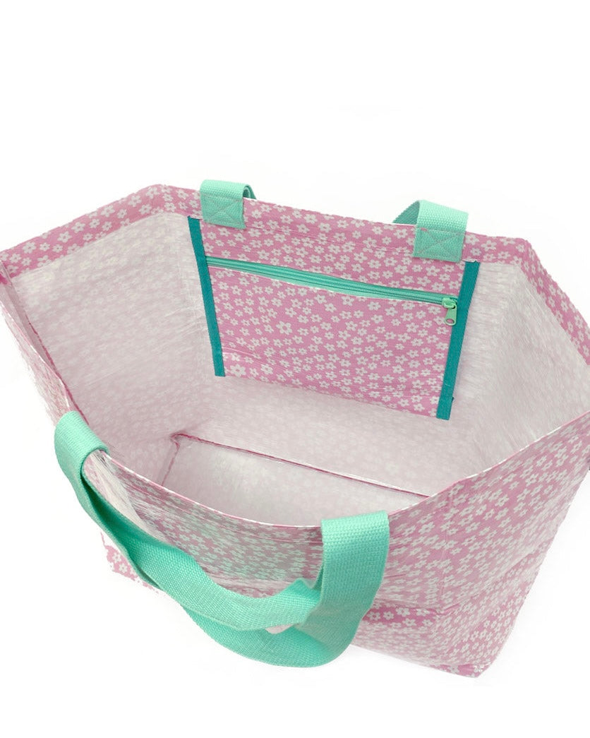 hello weekend, weekender bag, daisy, waterproof bag, recycled materials, shopping bag, tote bag, eco friendly