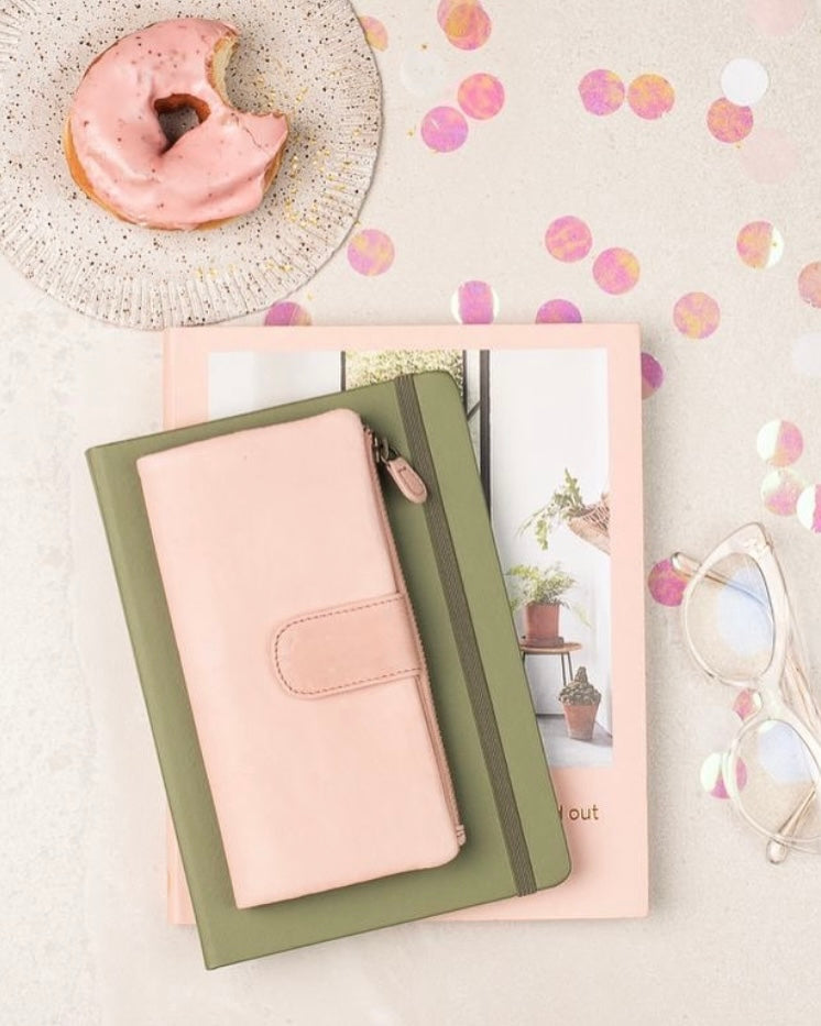 dusky robin, dusky robin leather, ava wallet, leather bag, bon maxie, wallet, purse, tan leather, dusky pink
