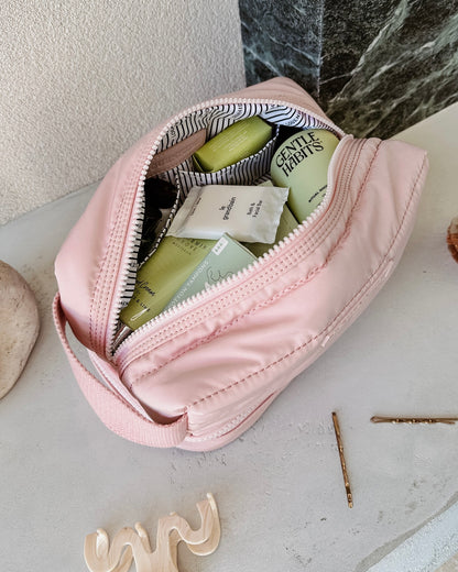 Mila Makeup Case (Baby Pink)