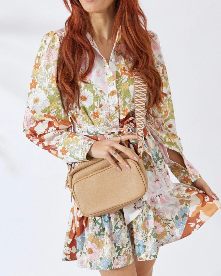 California Crossbody Bag (Beige)