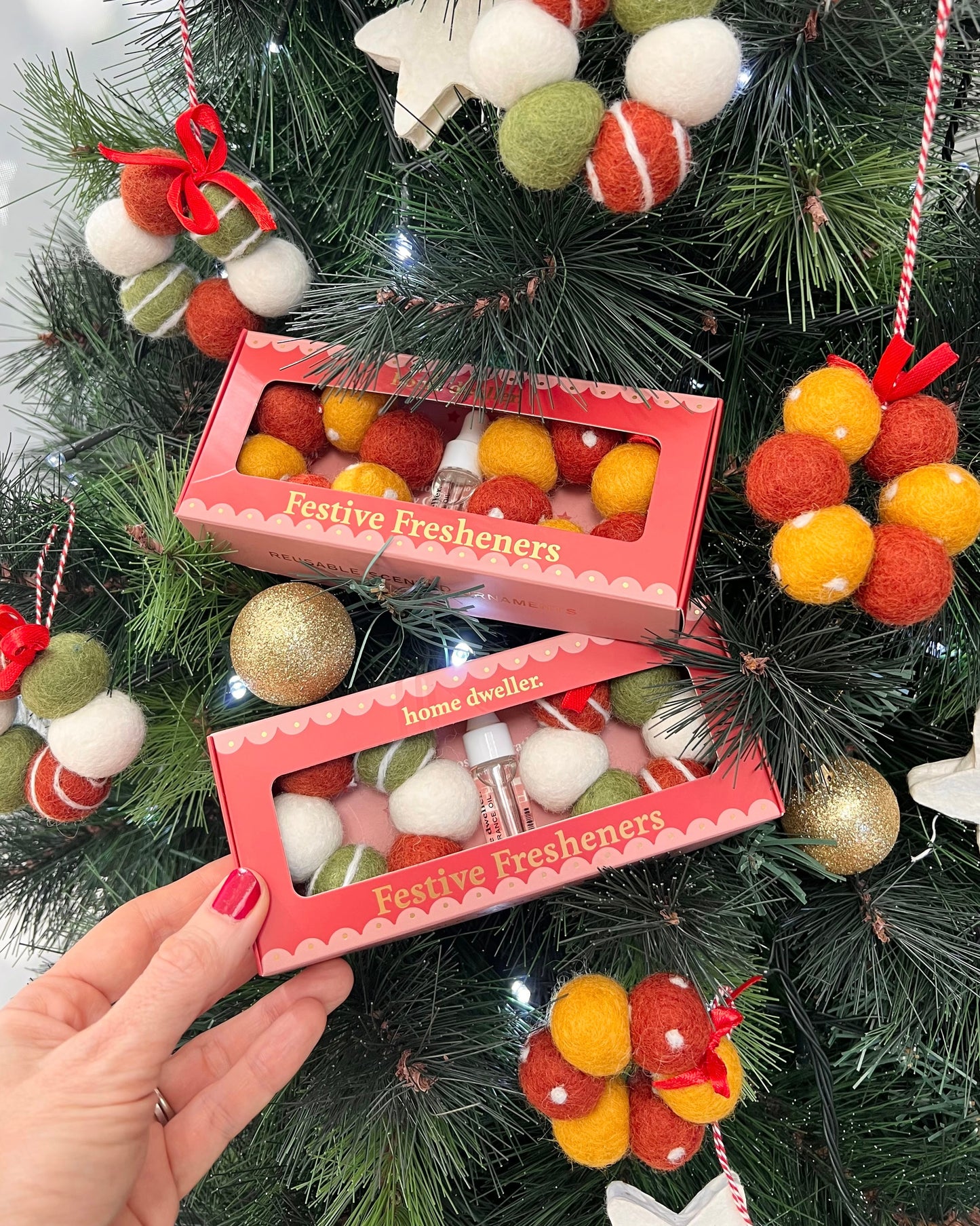Festive Fresheners (Polka Dots)
