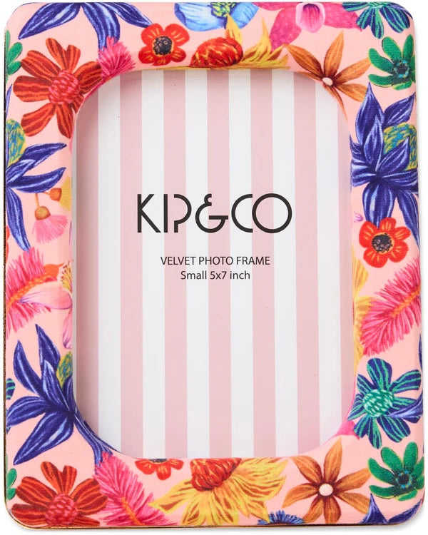 Wildflowers In Bloom Oval Velvet Photo Frame