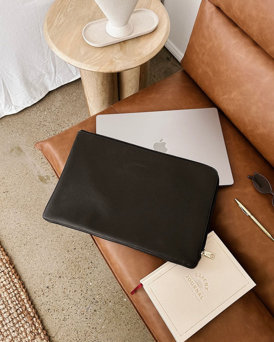 Liv Laptop Sleeve (Black)
