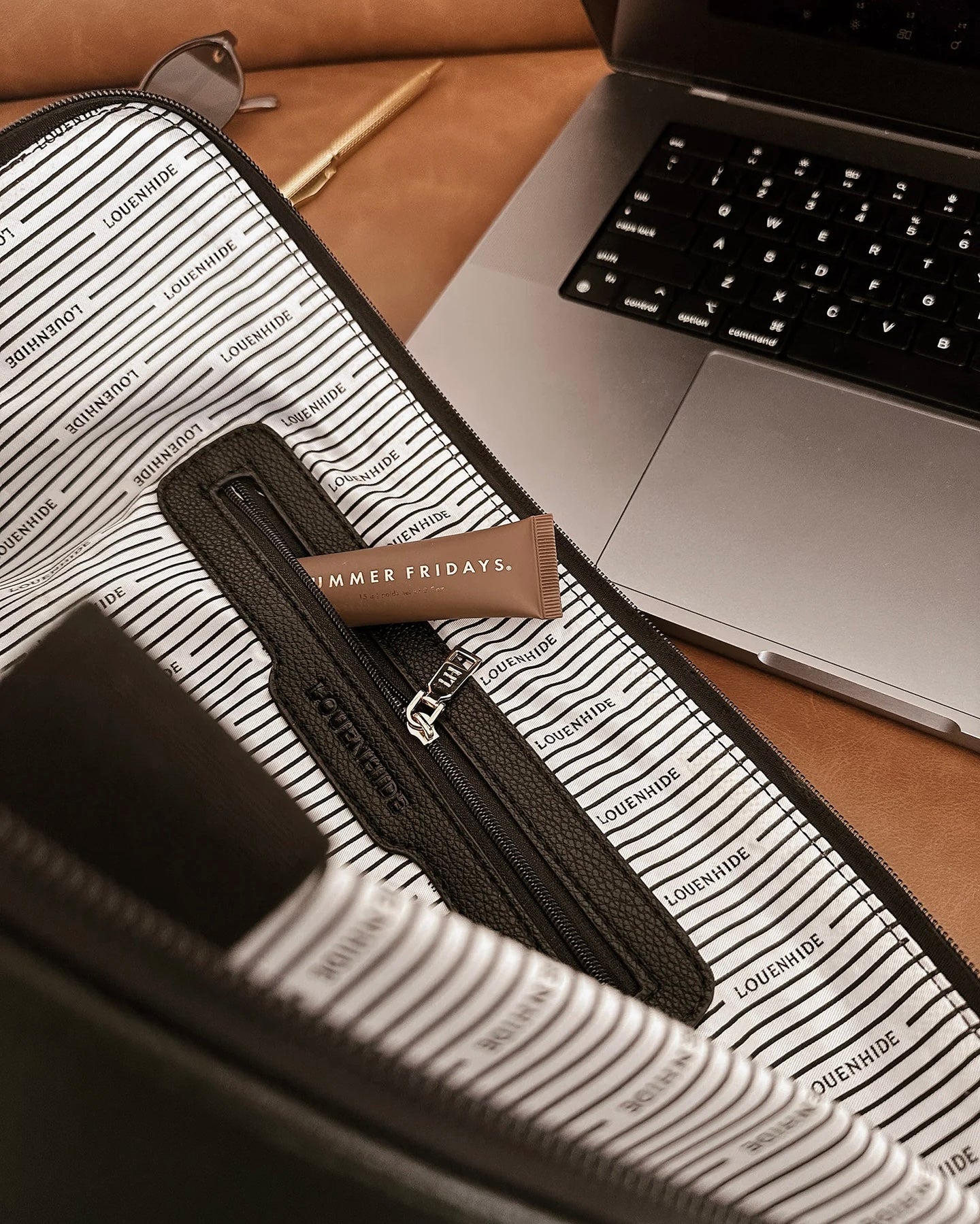 Liv Laptop Sleeve (Black)