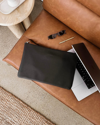 Liv Laptop Sleeve (Black)