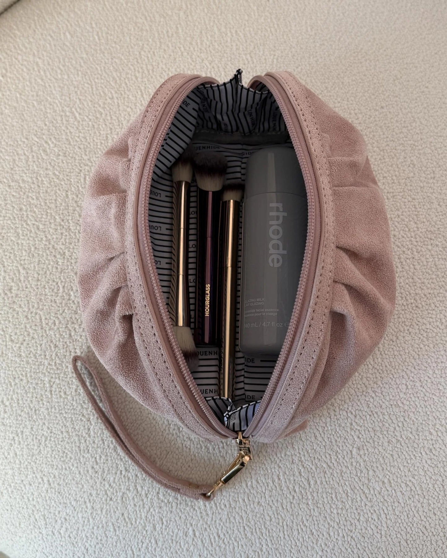 Sarski Suedette Makeup Bag (Pale Pink)