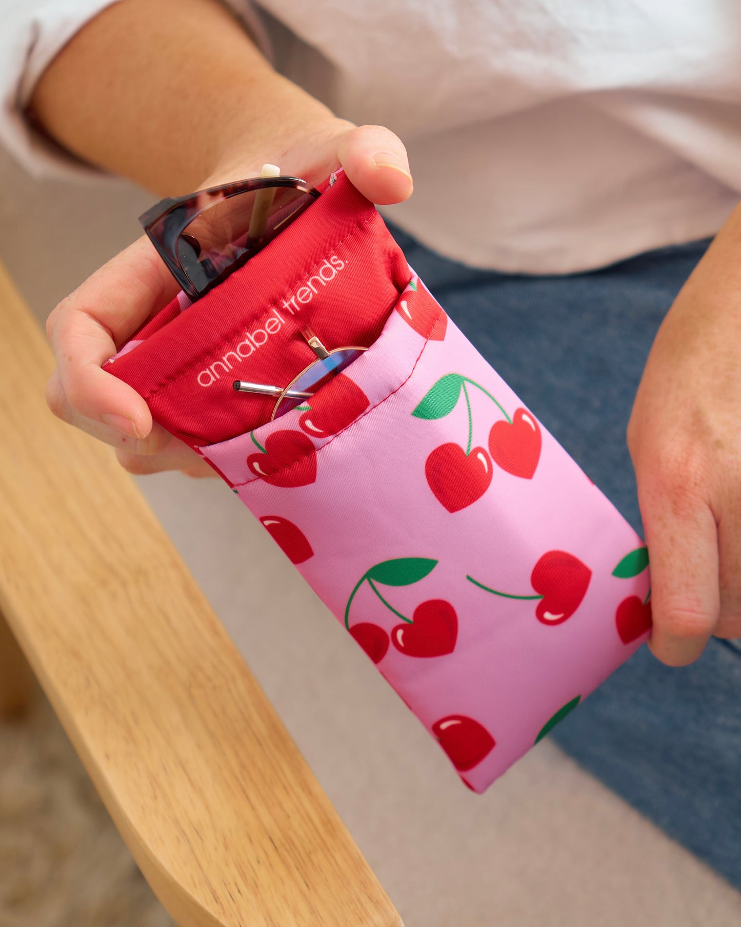 Double Glasses Case (Cherry)