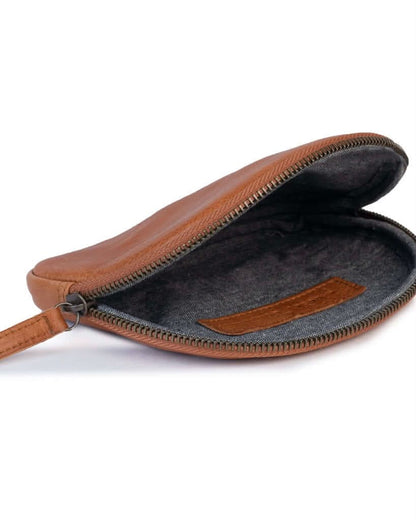 Romi Pouch (Tan)