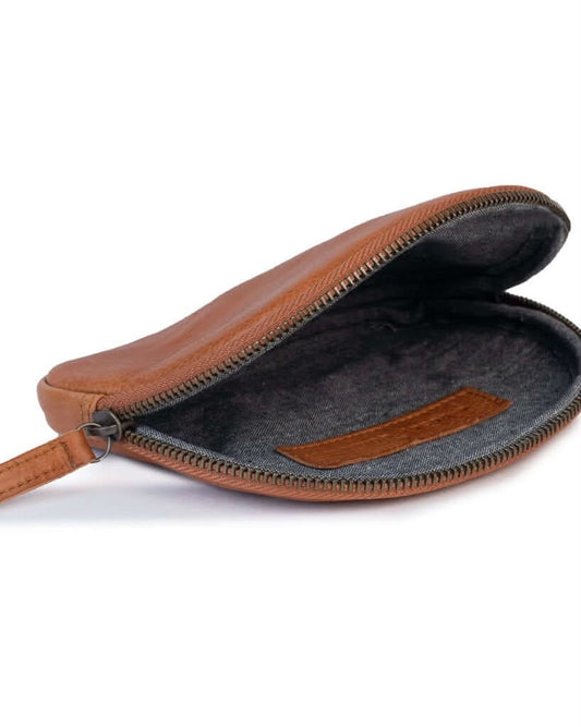 Romi Pouch (Tan)