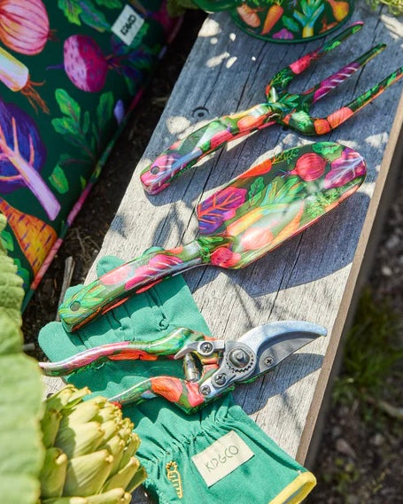 Garden Tools and Gloves Set (Veggie Soup)