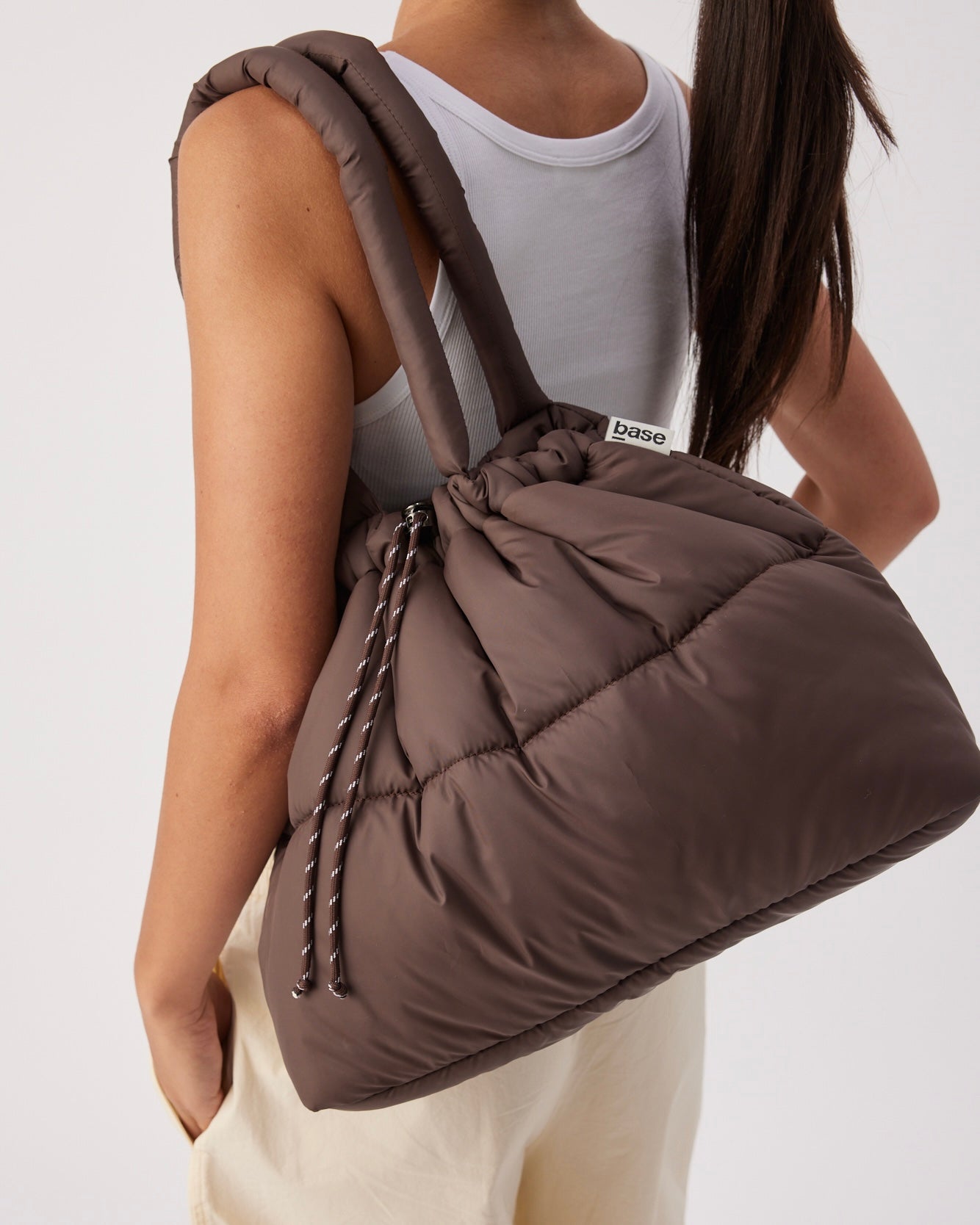 Scrunch Base Bag (Chocolate)