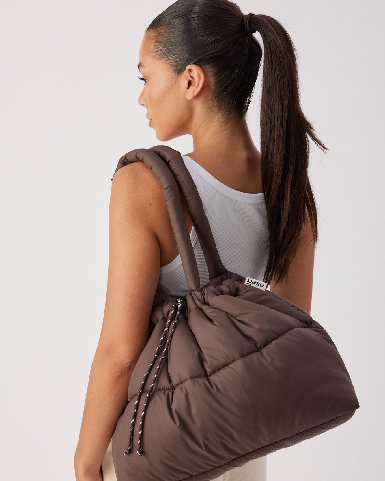 Scrunch Base Bag (Chocolate)