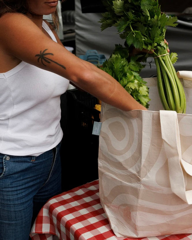 Weekender Bag (Sandy)
