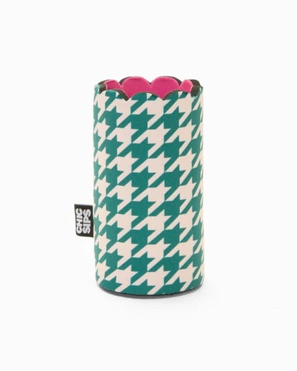 Can Couture Scalloped Can Sleeve (Harland Green)