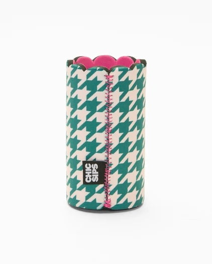 Can Couture Scalloped Can Sleeve (Harland Green)