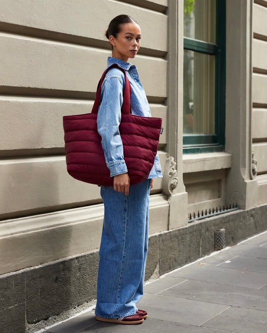 Take it Base Tote Bag (Burgundy)