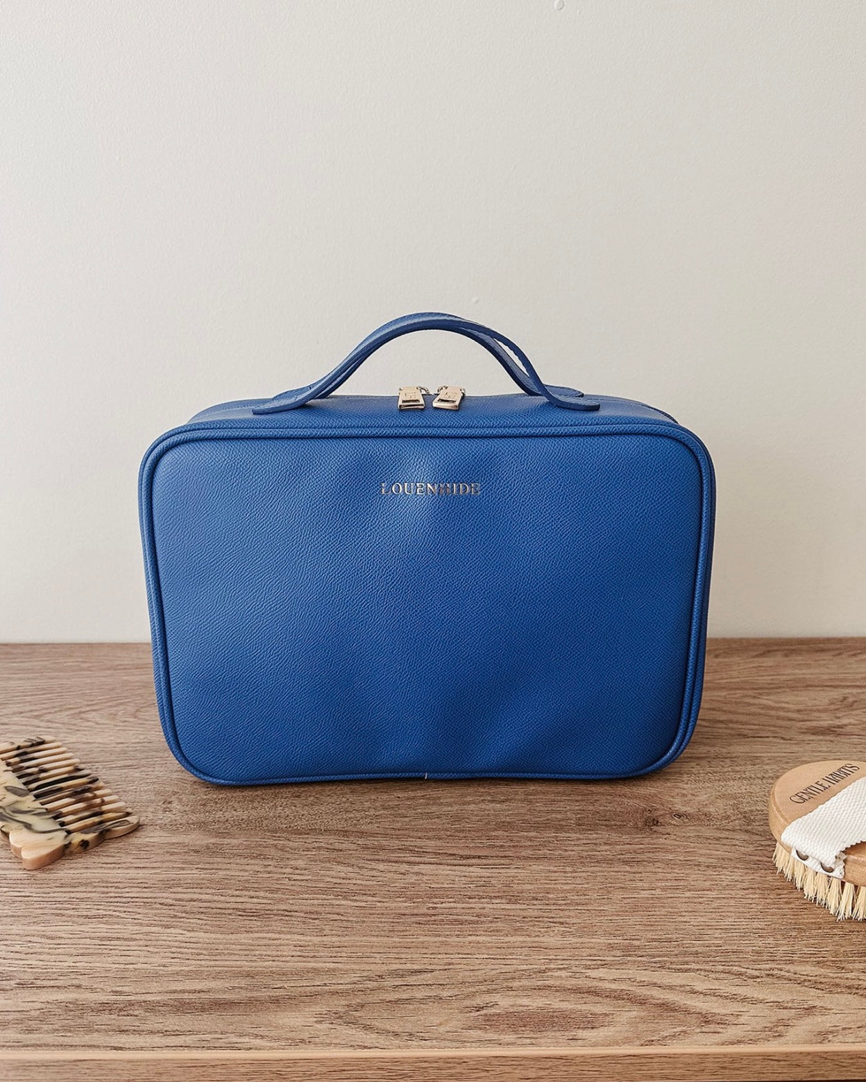 Georgie Makeup Case (Ocean Blue)