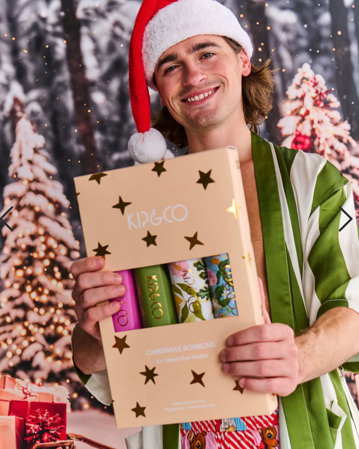 Festive Cheer Velvet Bon Bon Eye Mask Set (Set of 4)