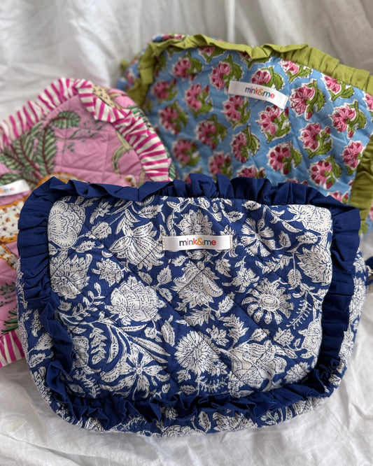 Ellie Makeup Bag (Blue Floral)