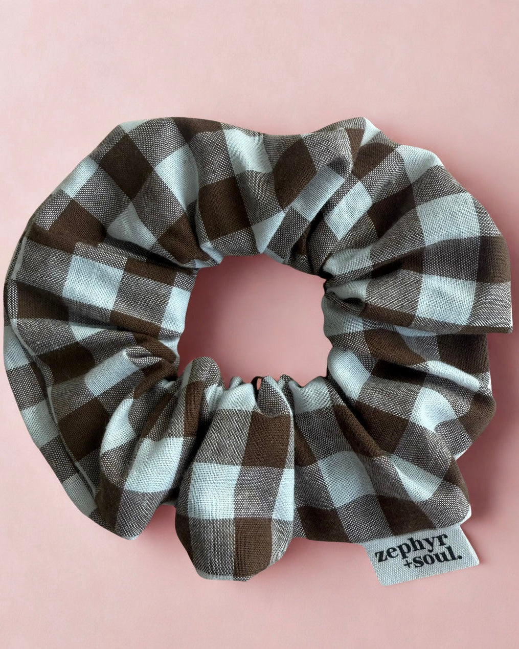 Christmas Bauble Scrunchie (Chocolate Gingham)