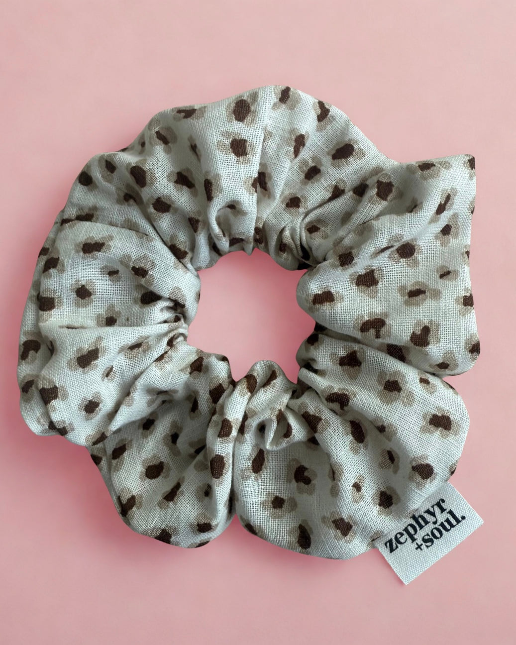 Christmas Bauble Scrunchie (Soft Leopard)