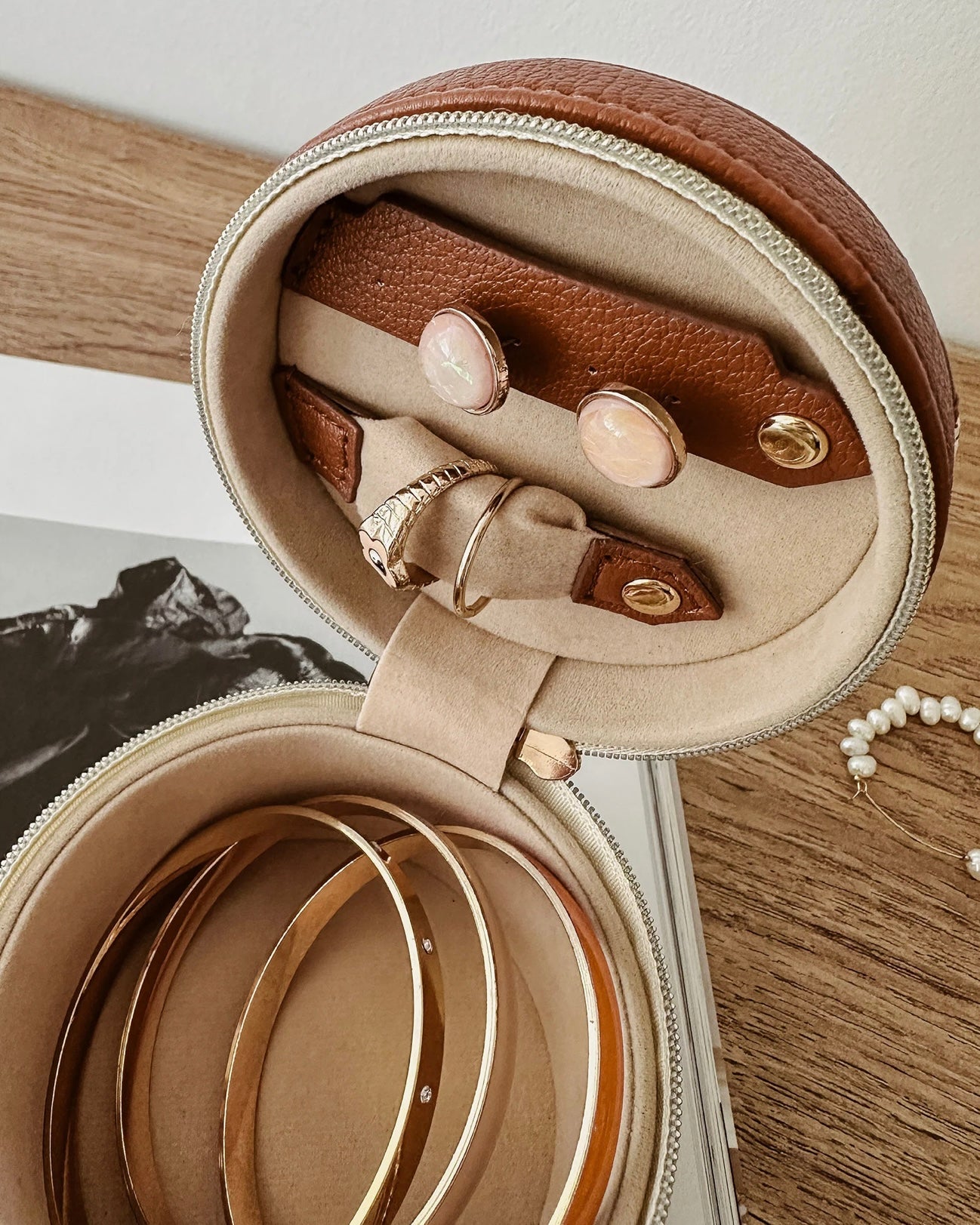 Loz Jewellery Box (Tan)