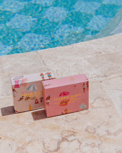 Holiday Series Candle & Steamer Duo (Passionfruit Spritz)