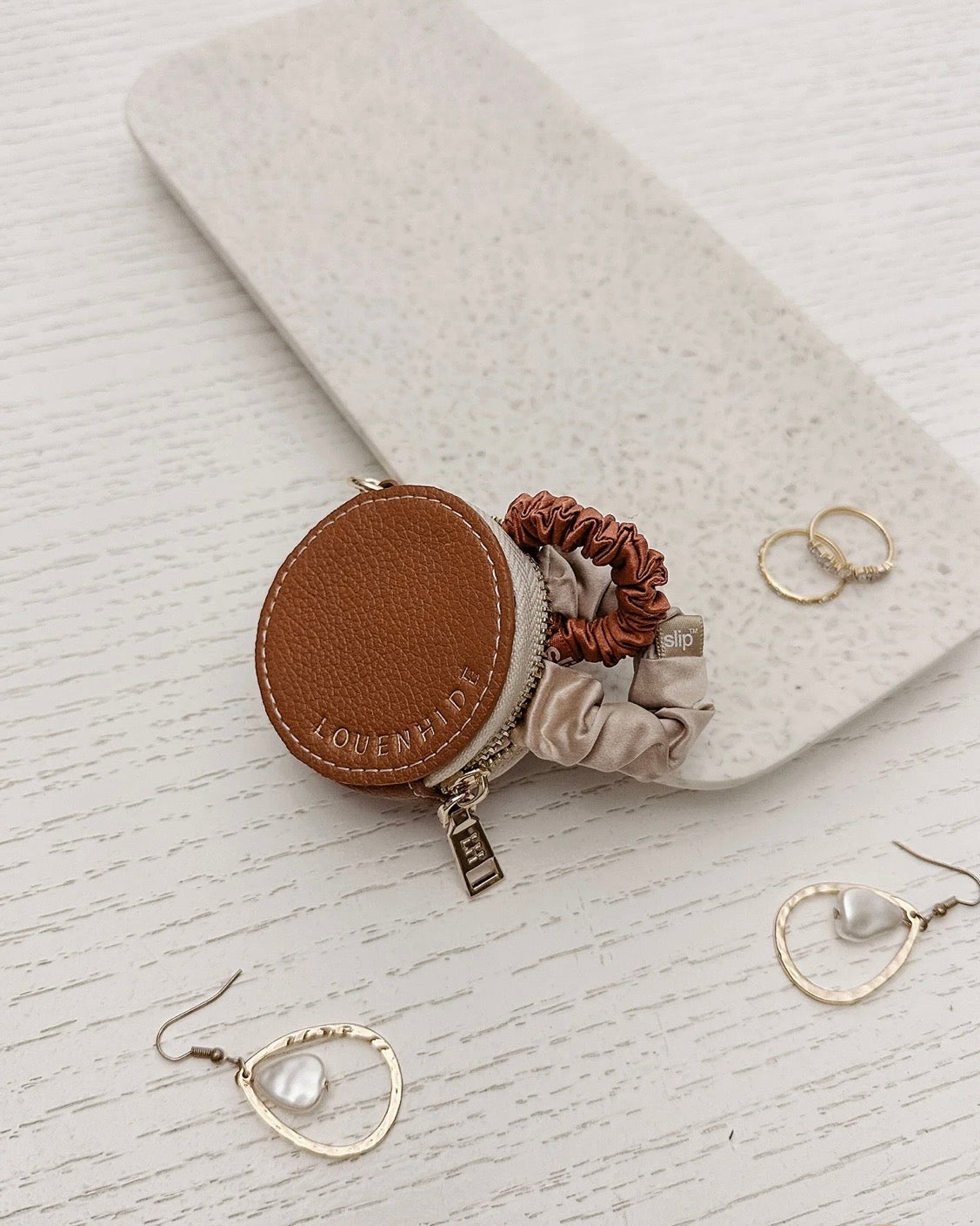 Airlie Bag Charm (Tan)