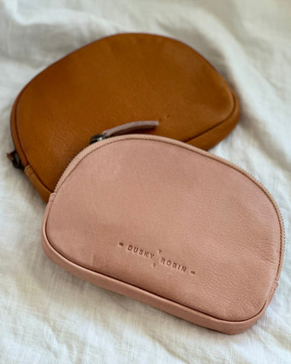 Romi Pouch (Tan)