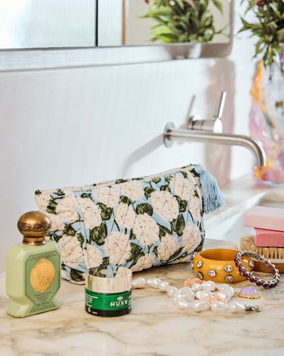 Velvet Toiletry Bag (Hydrangea)