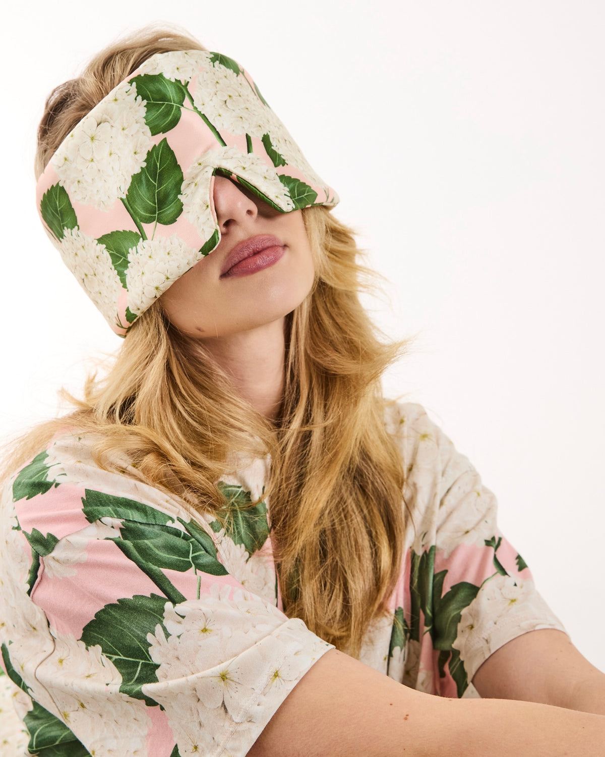 Block Out Silk Eye Mask (Hydrangea)